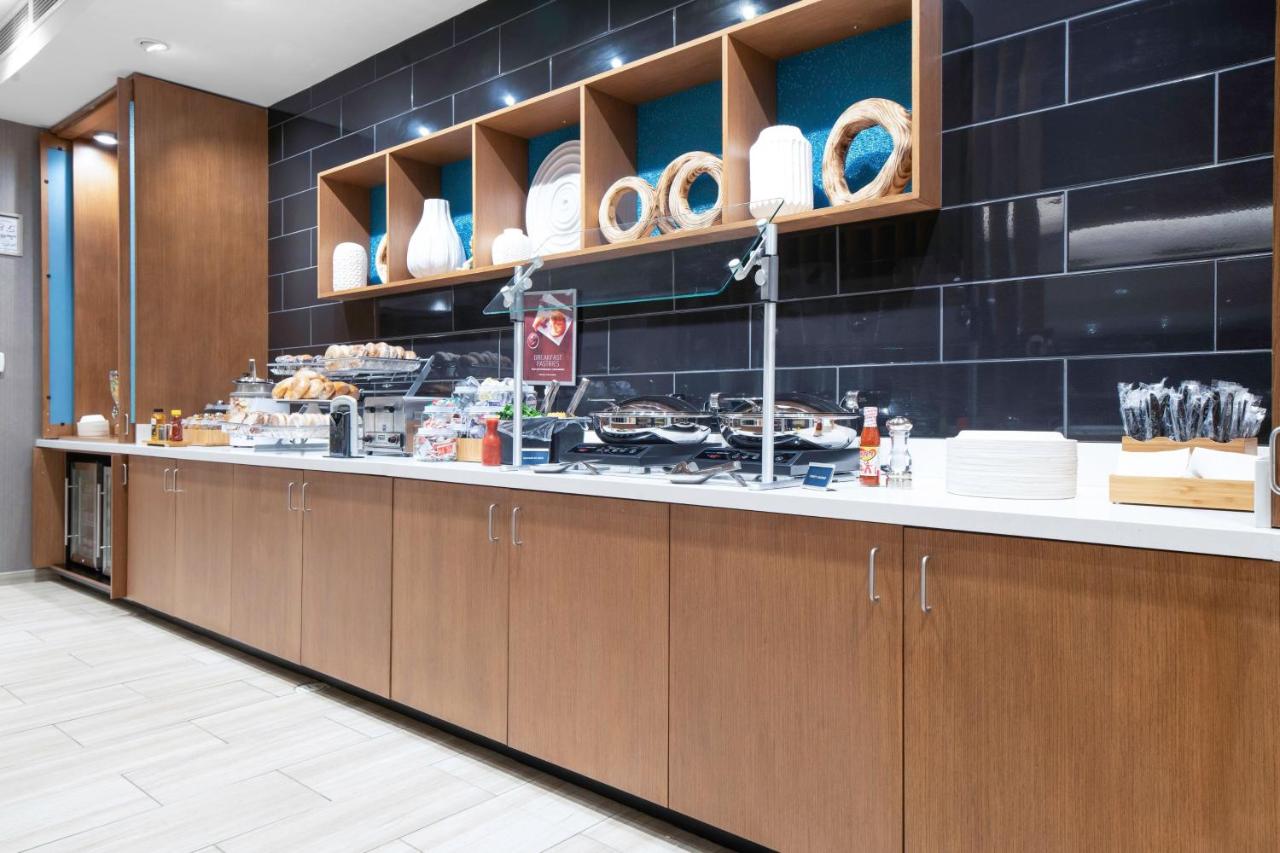 | SpringHill Suites by Marriott Charlotte Huntersville