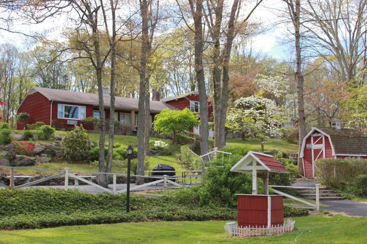 | Heidi's Inn