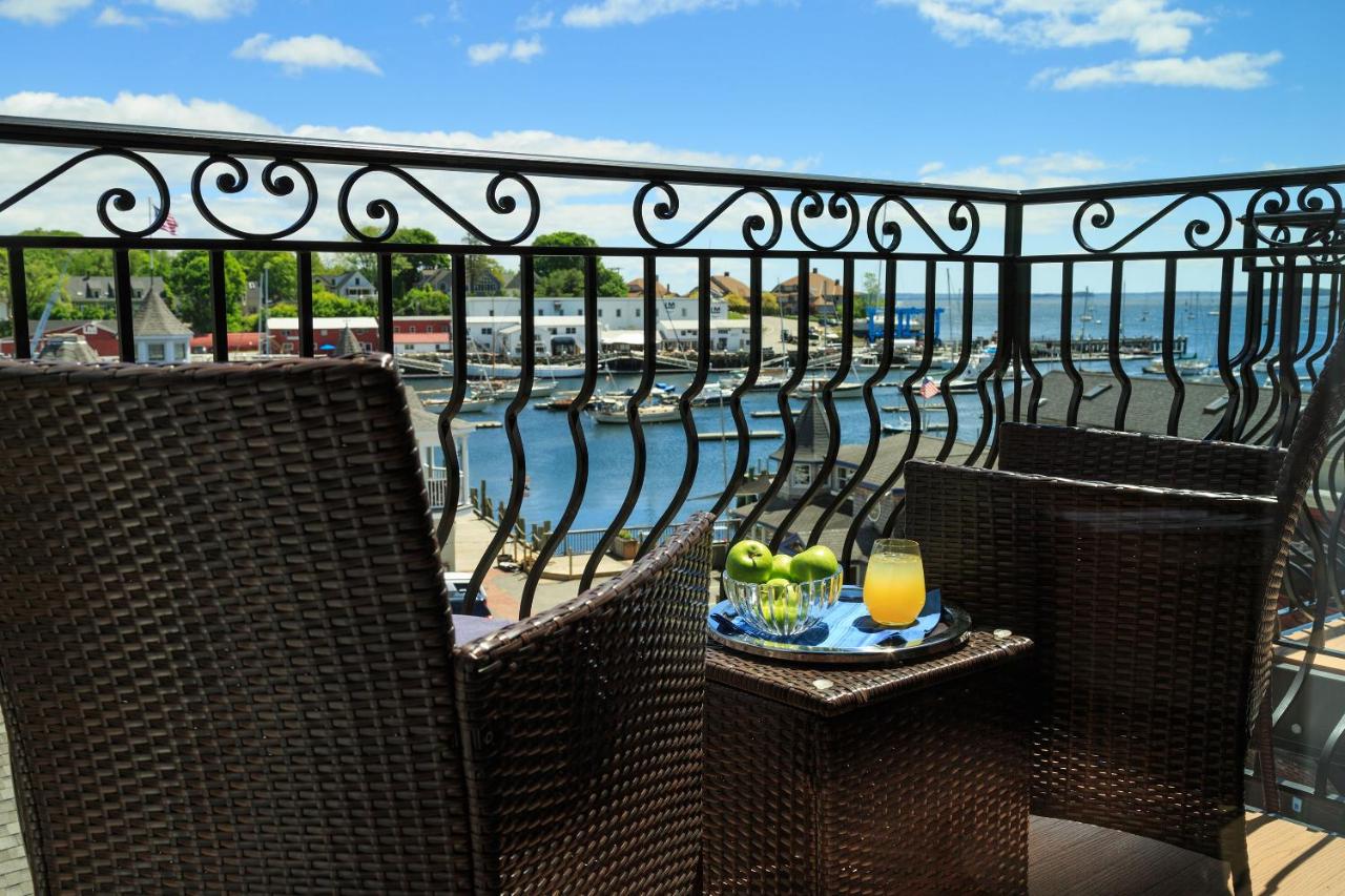 16 Bay View