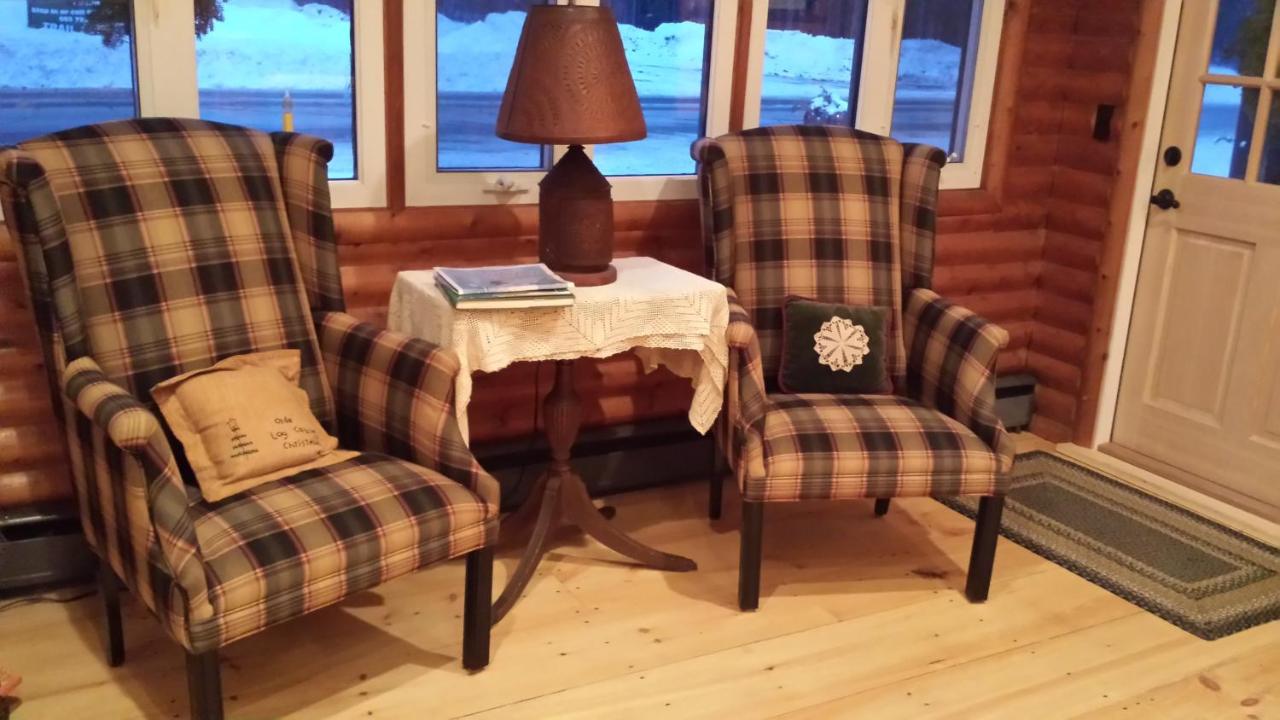 | Deer Mountain Lodge & Wilderness Resort
