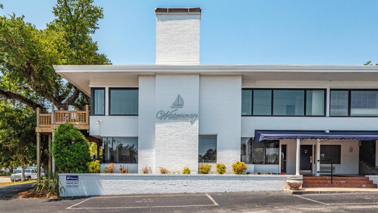  | The Waterway Pet Friendly by Carolina Retreats