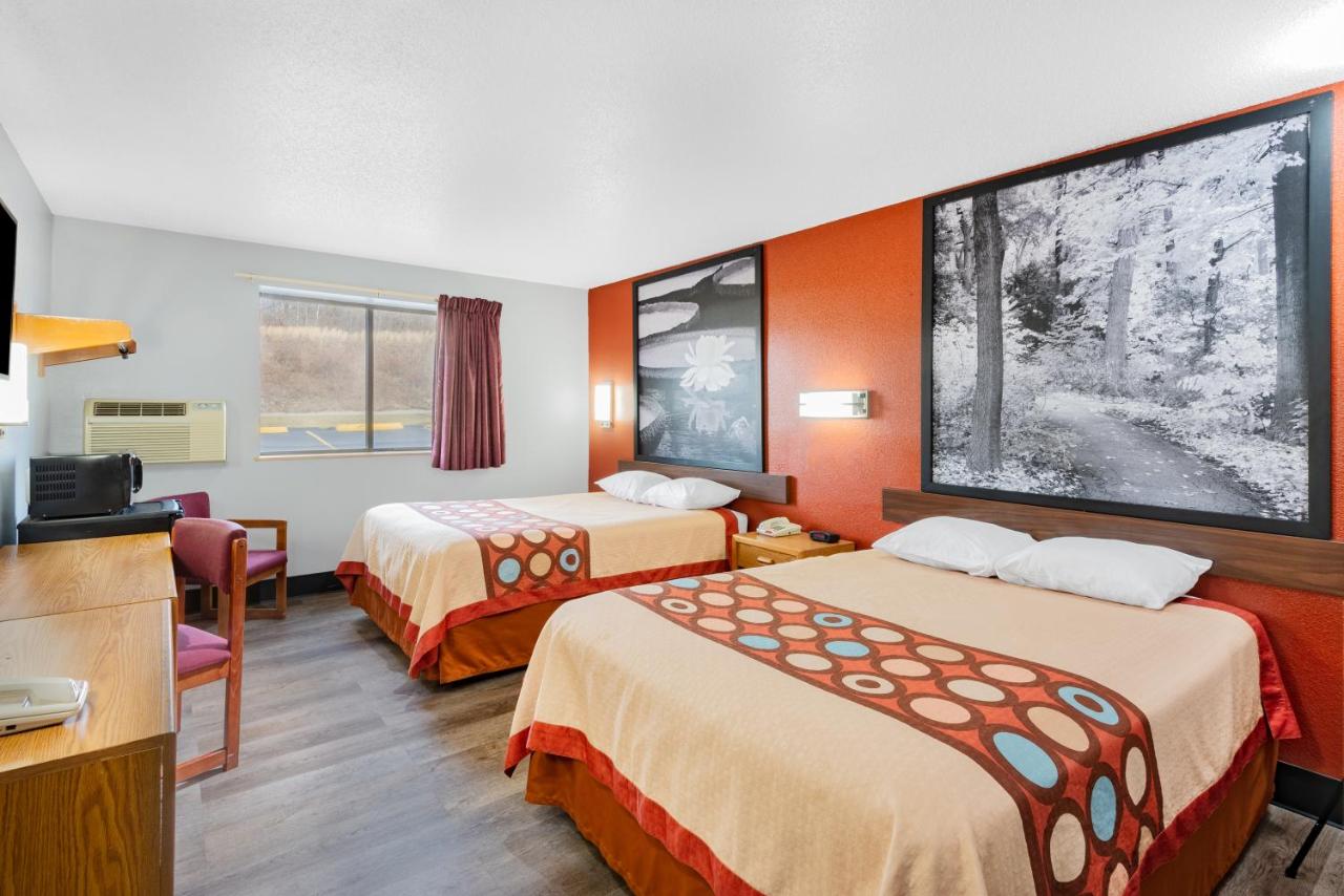 Deluxe Double Room with Two Double Beds - Non-Smoking at Super 8 by Wyndham Waynesburg