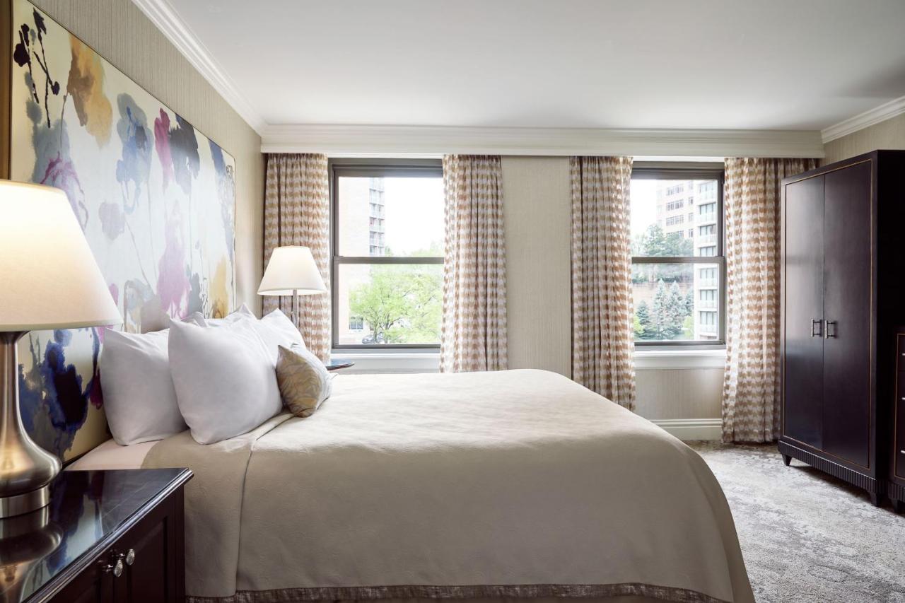 Premier Suite with Partial Plaza View at The Raphael Hotel, Autograph Collection