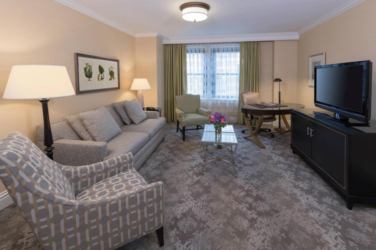 King Suite with Sofa Bed at The Raphael Hotel, Autograph Collection
