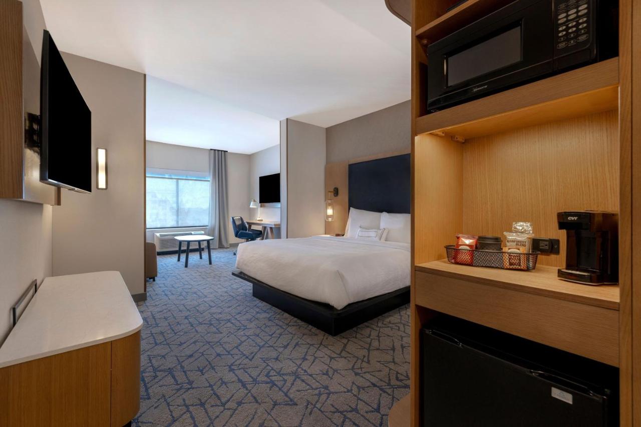 | Fairfield by Marriott Inn & Suites Denver Airport at Gateway Park