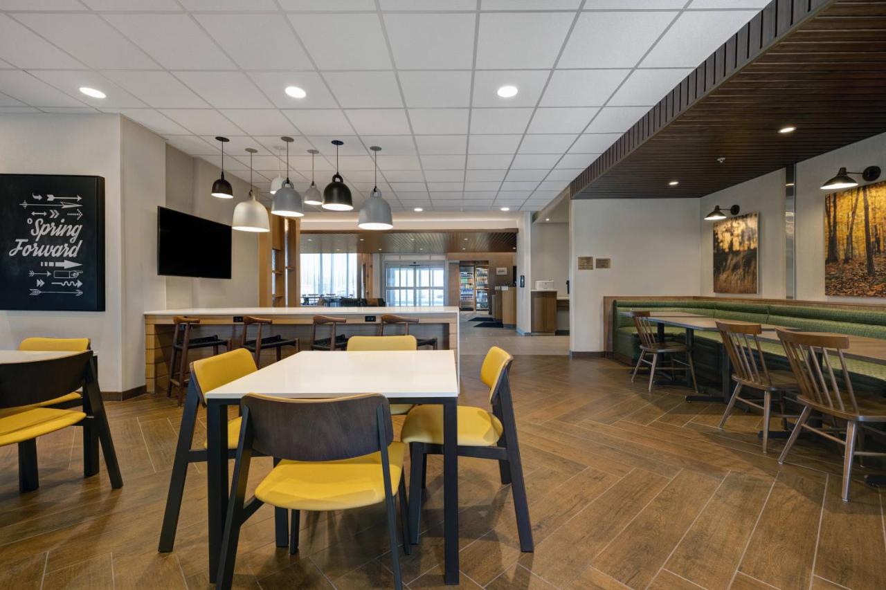  | Fairfield by Marriott Inn & Suites Denver Airport at Gateway Park