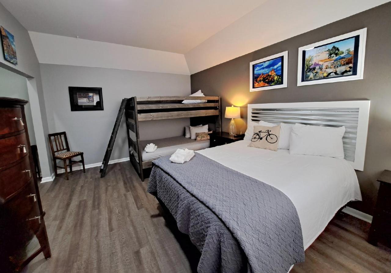  | Buffalo Lodge Bicycle Resort