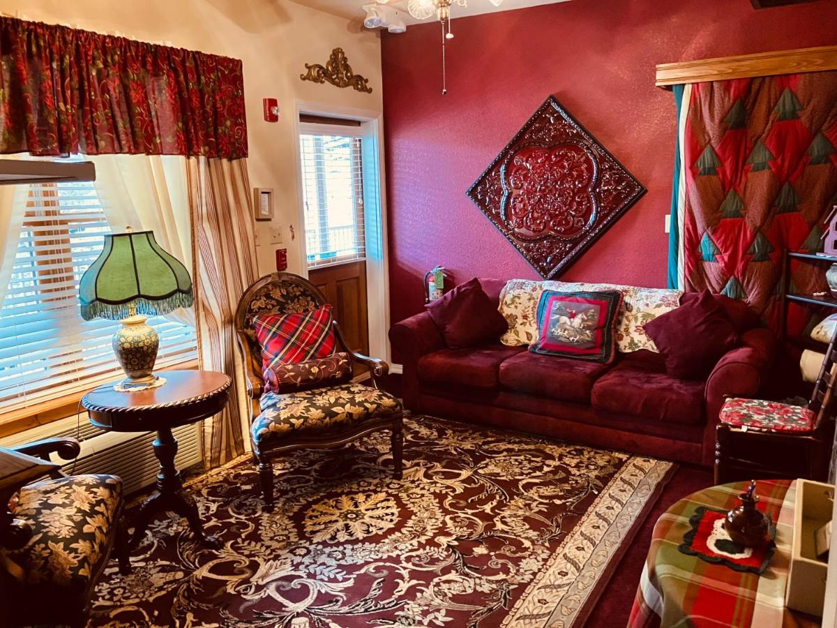 Christmas Suite at All Seasons Inn at All Seasons Inn