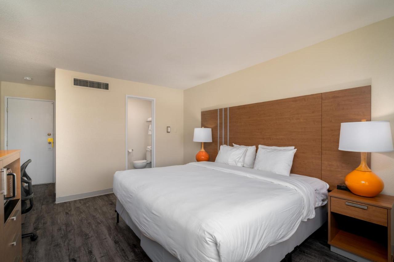 | Nevada Flats Hotel