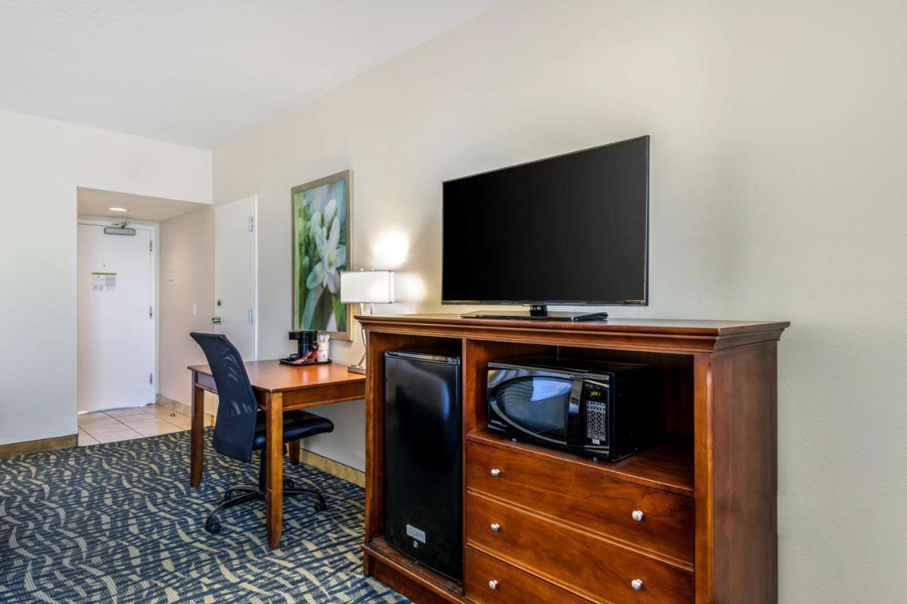  | Best Western Cocoa Beach Hotel & Suites