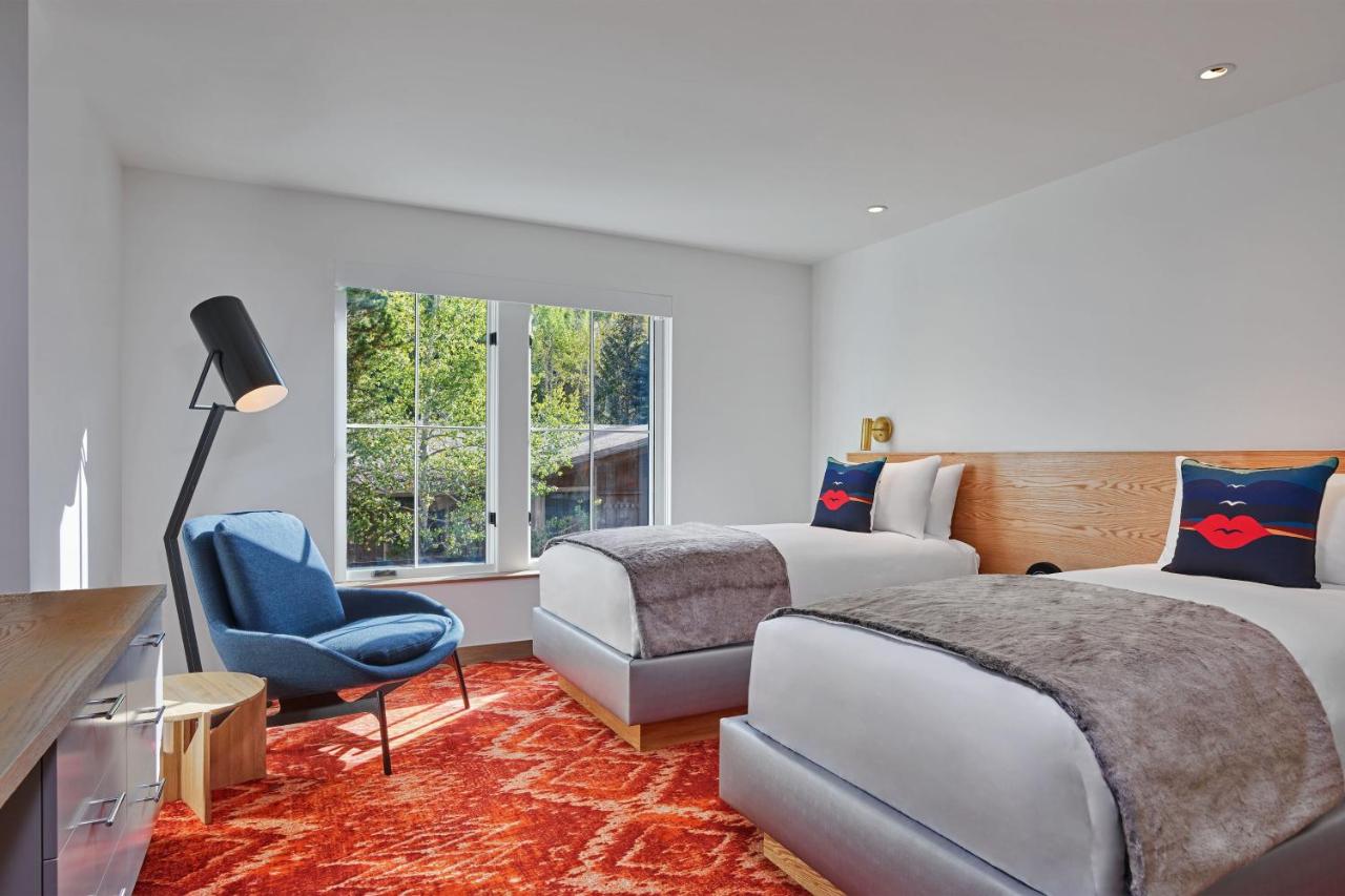 Three-Bedroom Suite with Balcony at W Aspen
