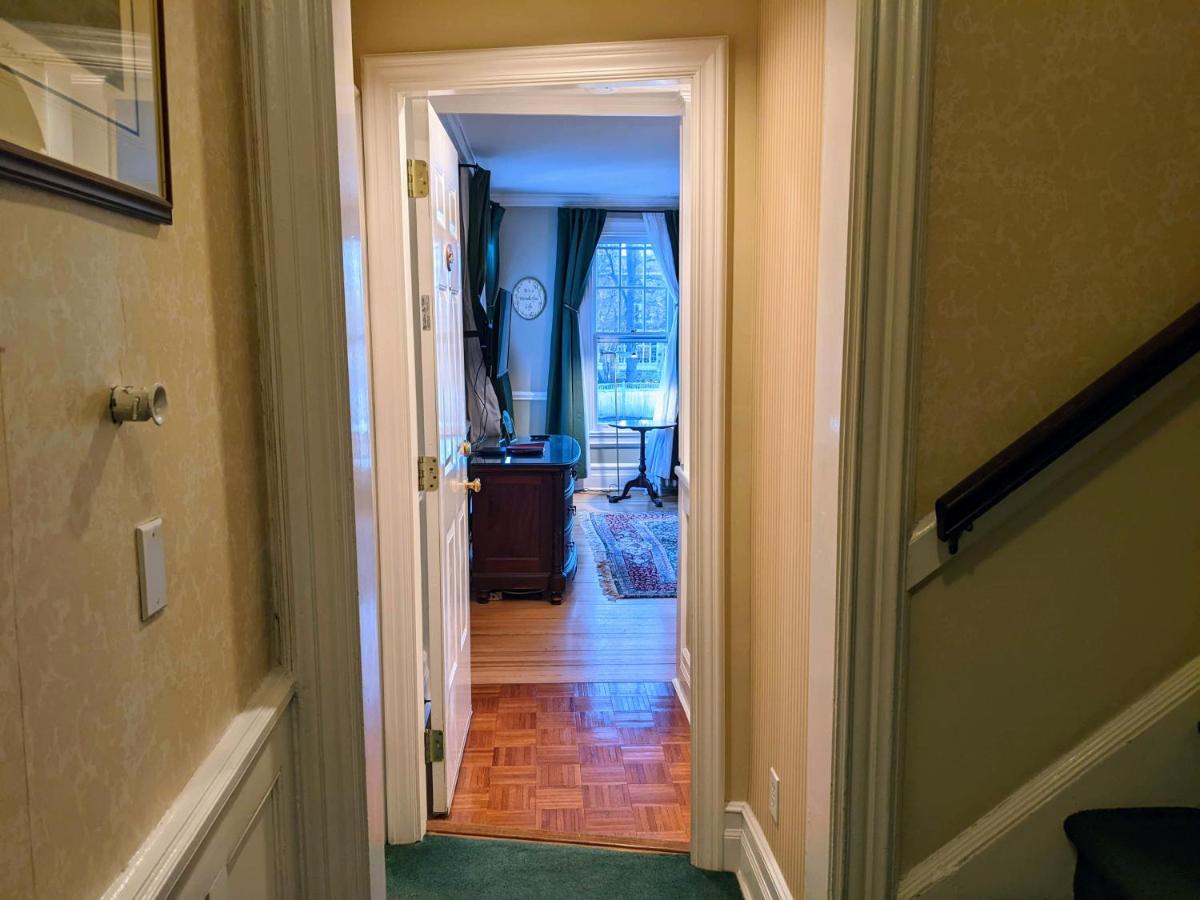 | Stanton House Inn