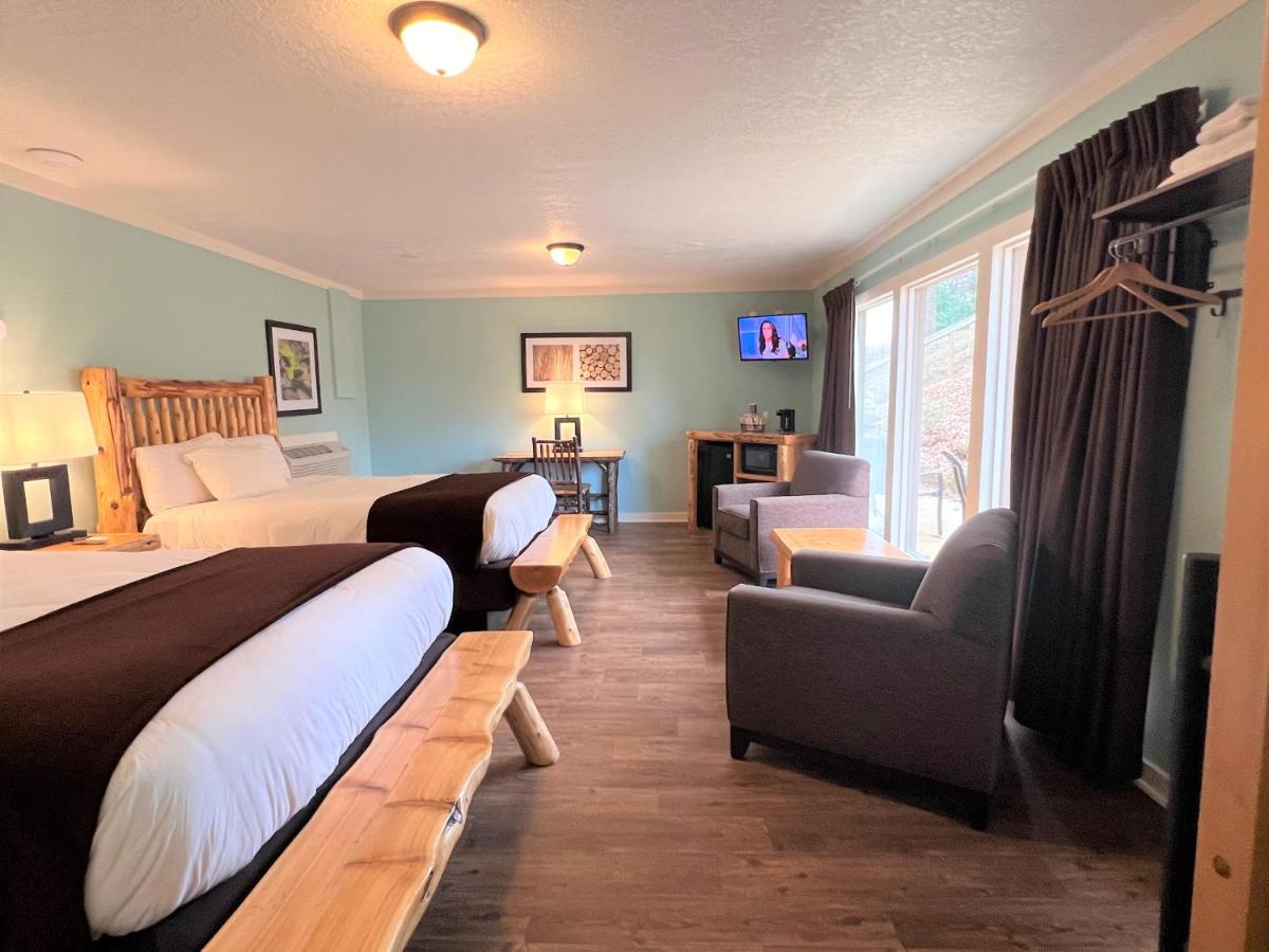 | Mountain Top Inn and Resort