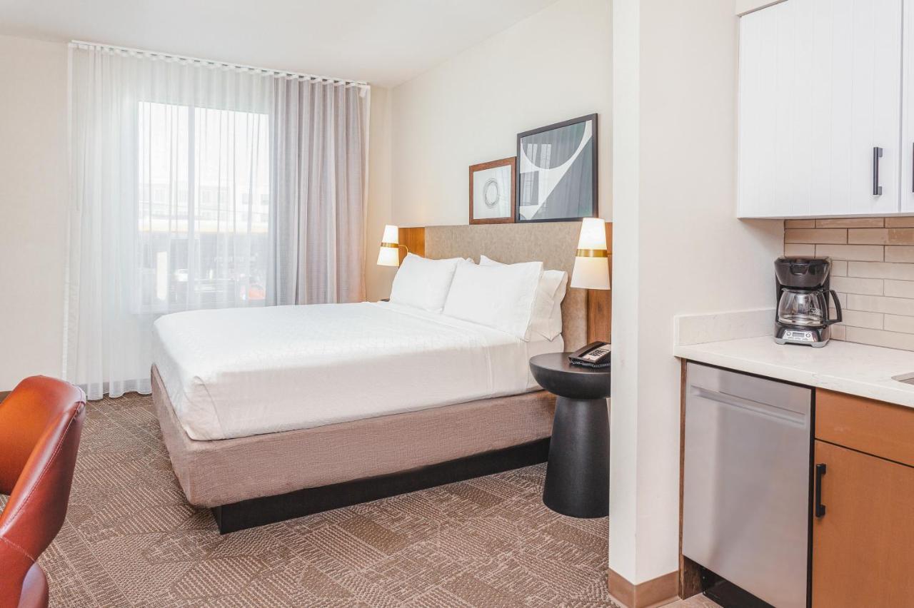 Corner King Studio Suite - Non-Smoking at Staybridge Suites Nashville - Vanderbilt Area by IHG