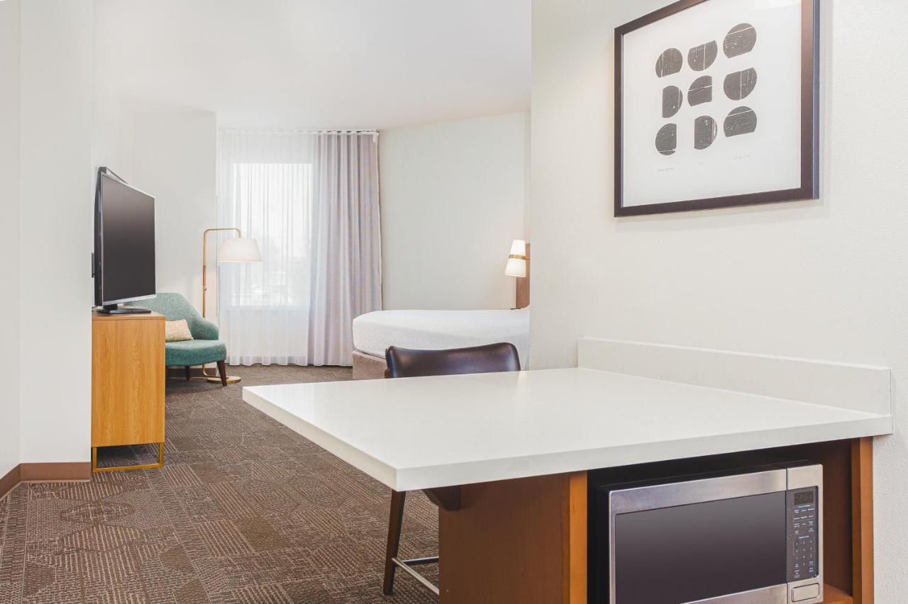 King Studio Suite with Mobility Accessible Tub - Non-Smoking at Staybridge Suites Nashville - Vanderbilt Area by IHG