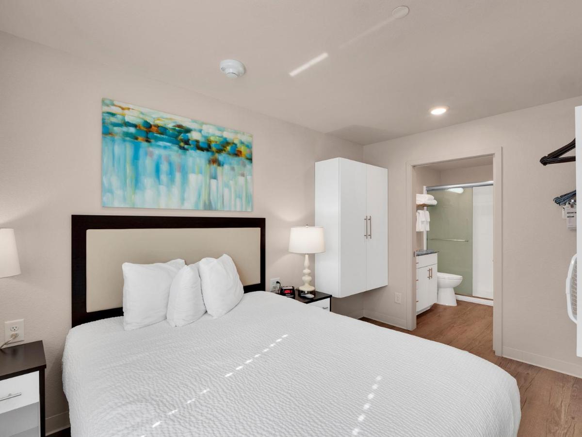 One-Bedroom Queen Suite at WaterWalk Raleigh RTP