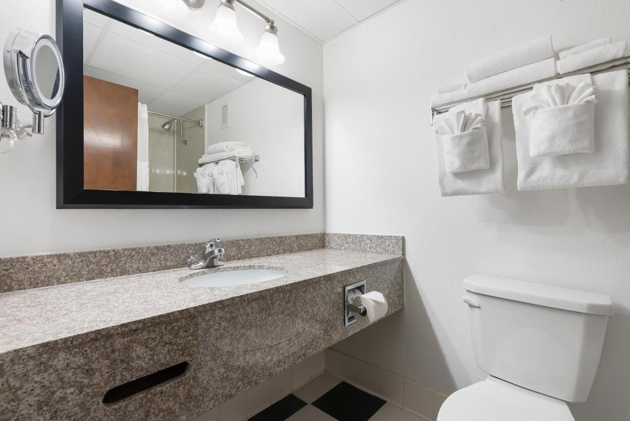 Standard Double Room at Thousand Hills Resort Hotel