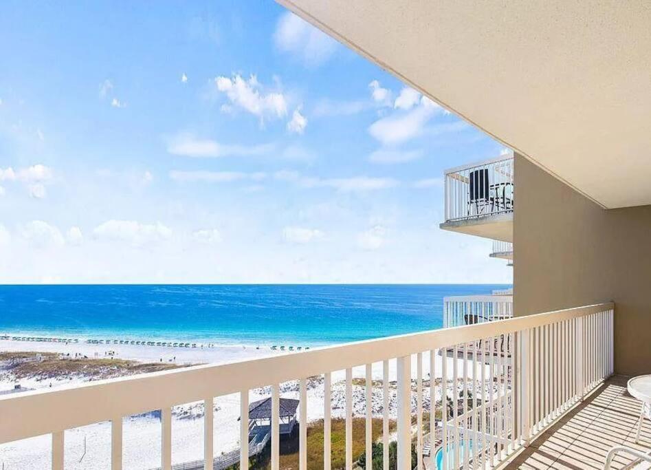  | Beachfront Retreat- 
