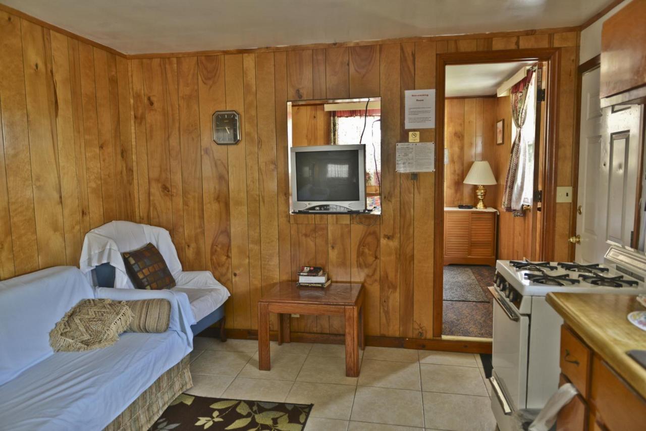 | Lake Ida Beach Resort