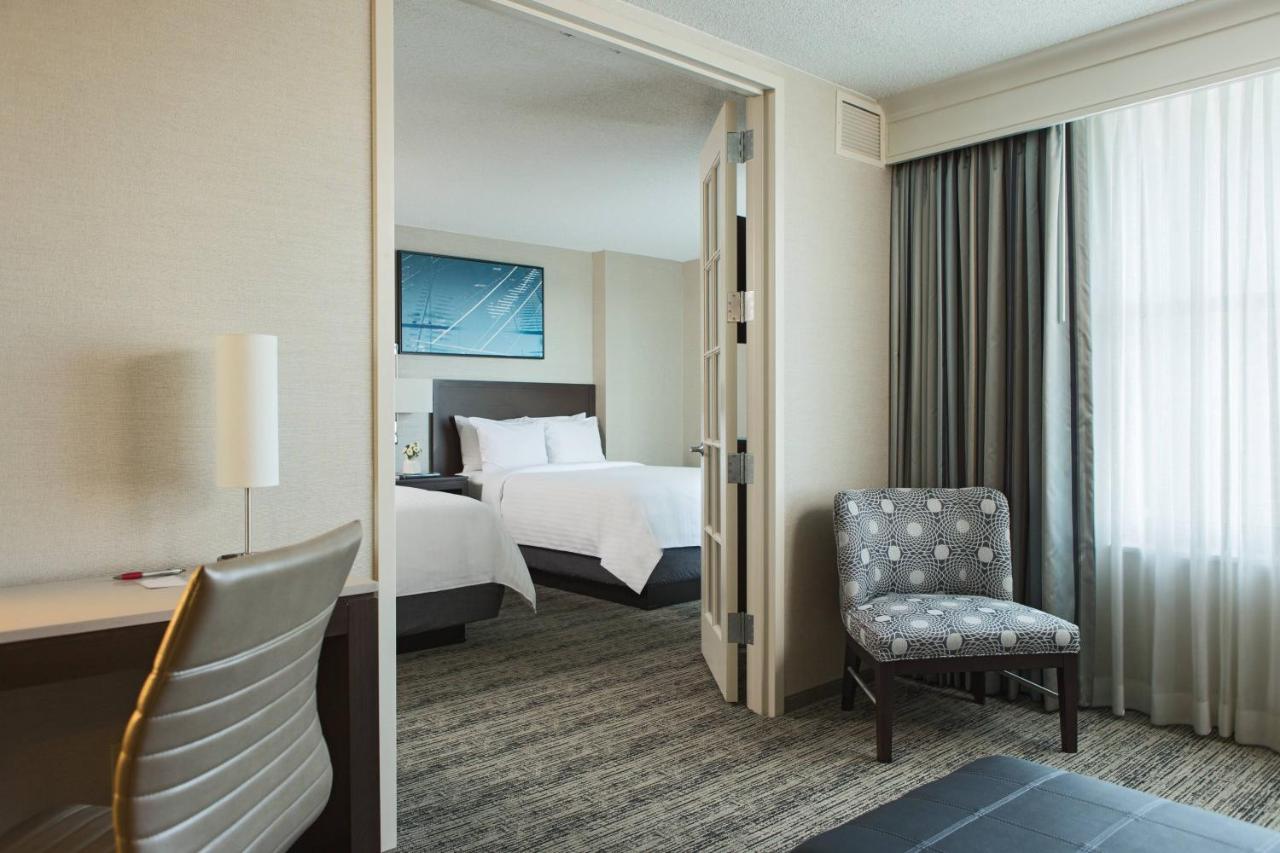  | Chicago Marriott Suites Downers Grove