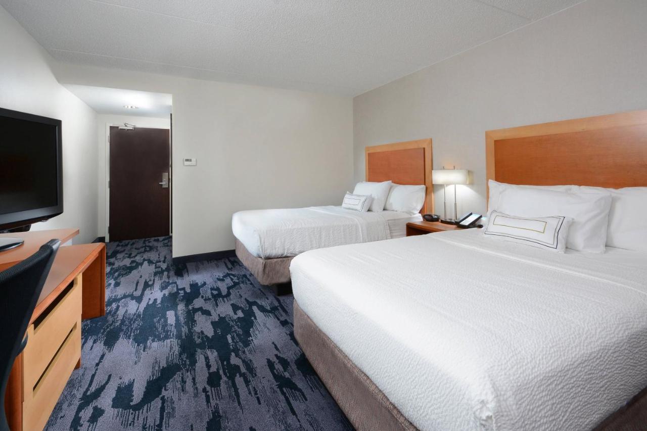 Double Room with Two Double Beds at Fairfield by Marriott Inn & Suites Charlottesville North