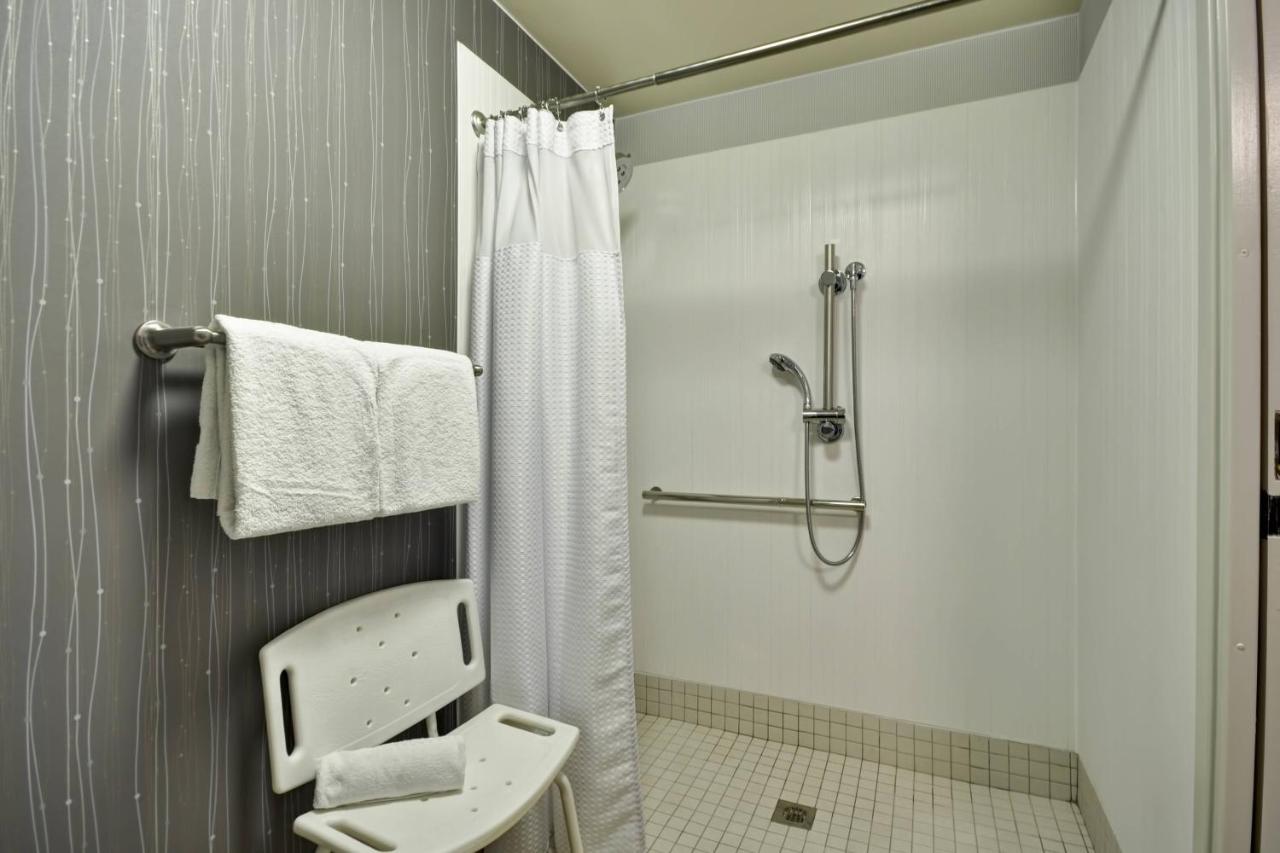 Queen Room with Two Queen Beds at Courtyard by Marriott Dallas Medical/Market Center