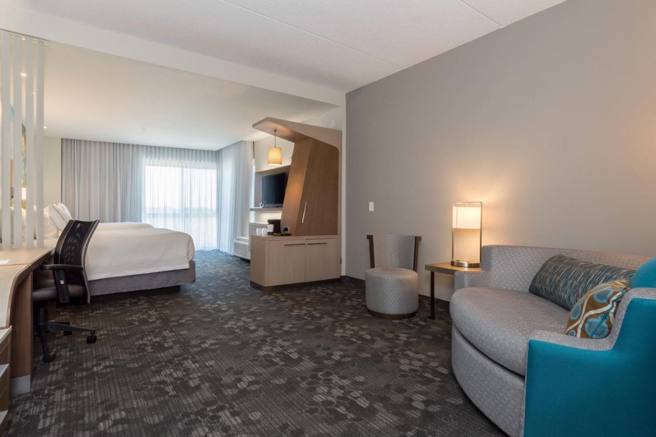  | Courtyard by Marriott Fayetteville Fort Bragg/Spring Lake