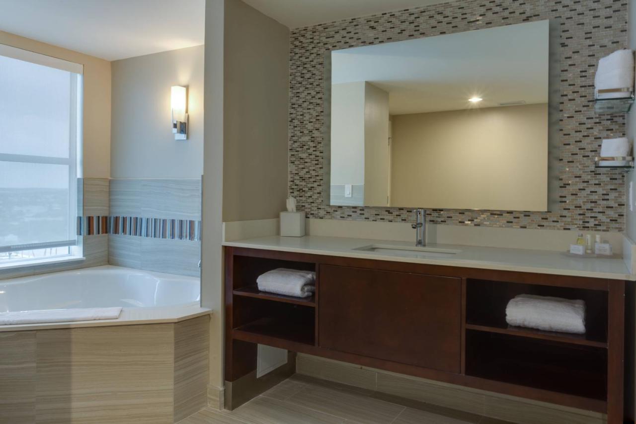  | Residence Inn by Marriott Daytona Beach Oceanfront
