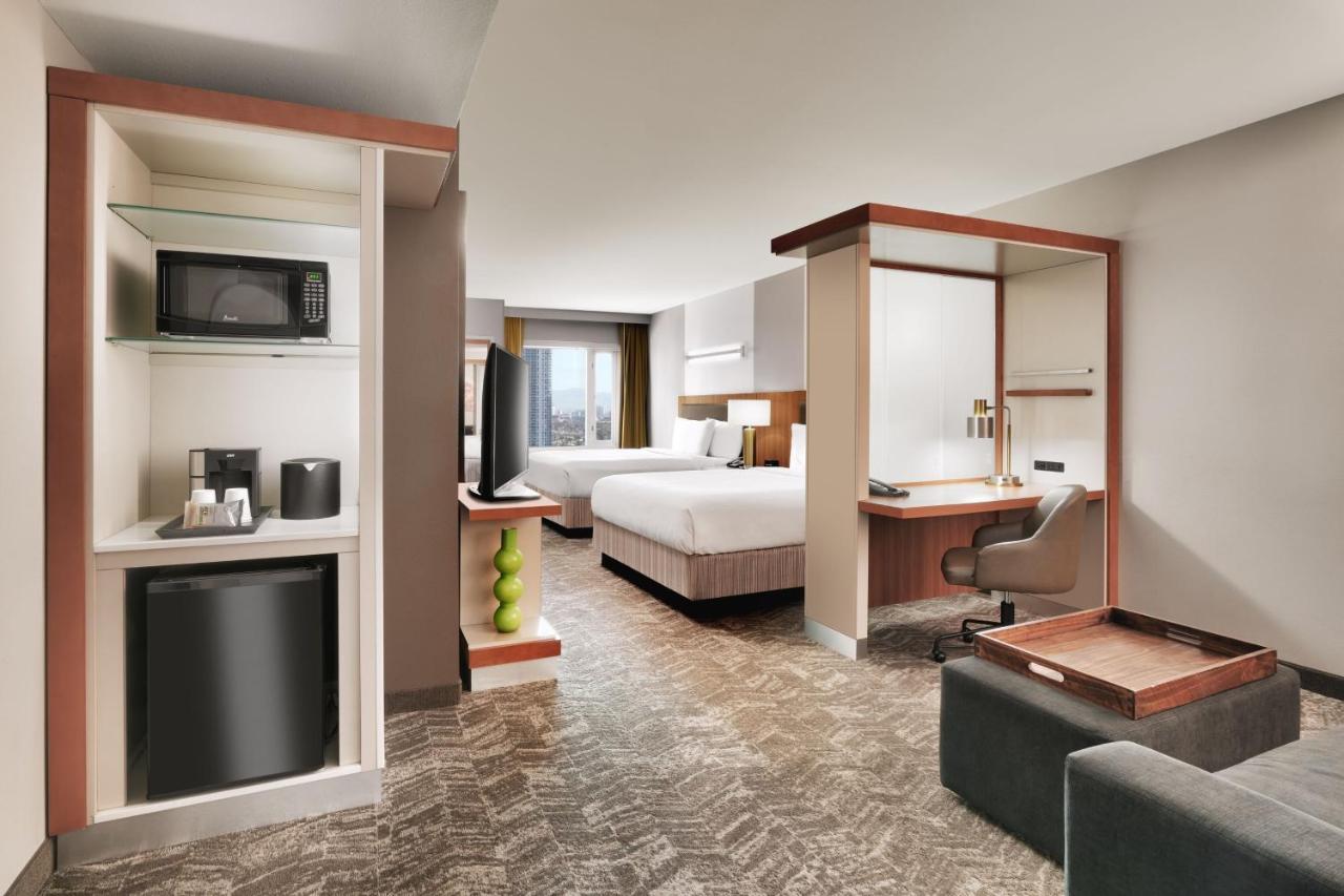 Deluxe Queen Studio with Trundle Bed at SpringHill Suites by Marriott Las Vegas Convention Center