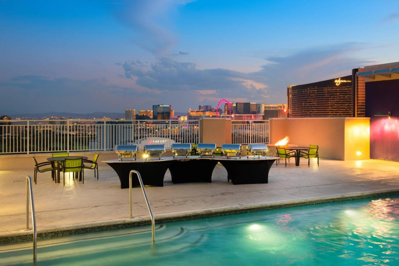 | SpringHill Suites by Marriott Las Vegas Convention Center