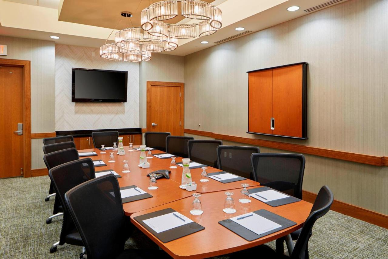 | SpringHill Suites by Marriott Las Vegas Convention Center