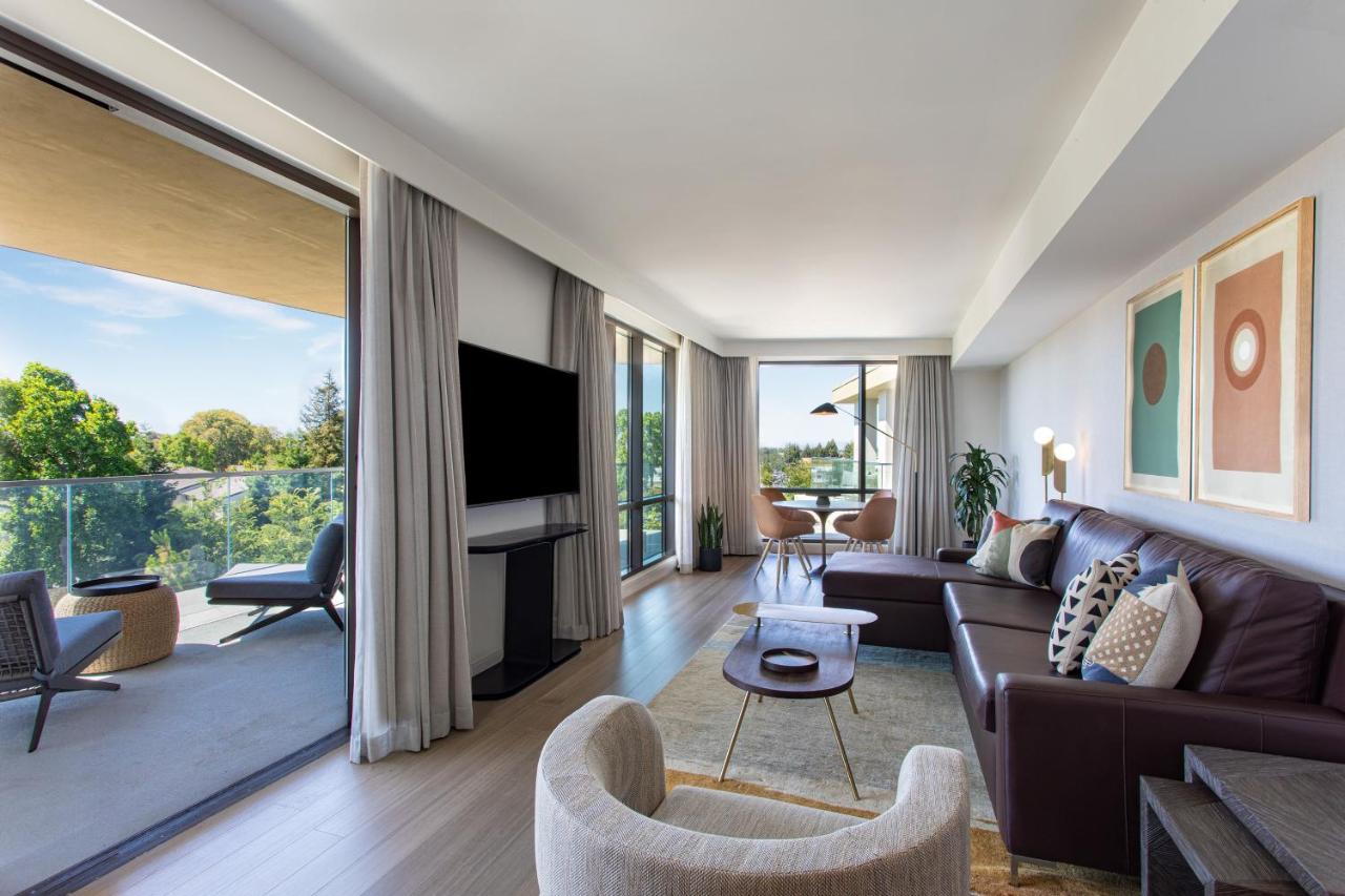 1 Bedroom Suite, 1 King, Sofa bed at Hotel Citrine, Palo Alto, a Tribute Portfolio Hotel