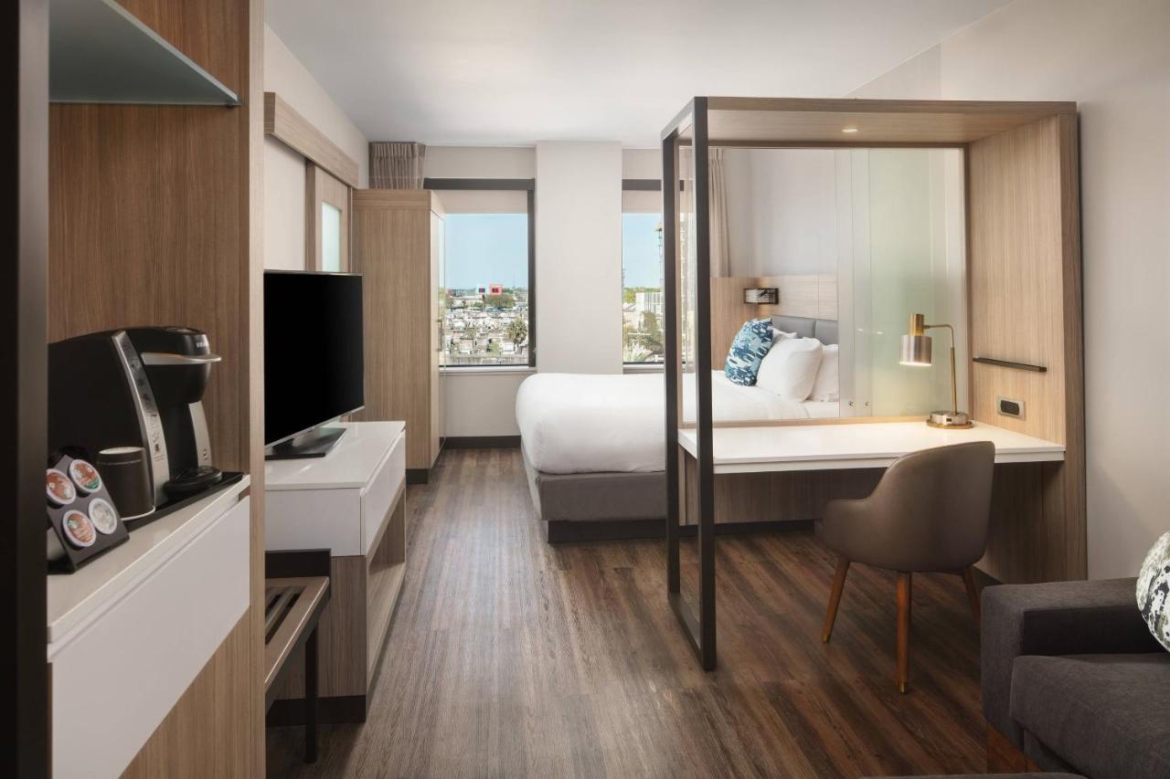 King Studio with Sofa Bed at SpringHill Suites by Marriott New Orleans Downtown/Canal Street