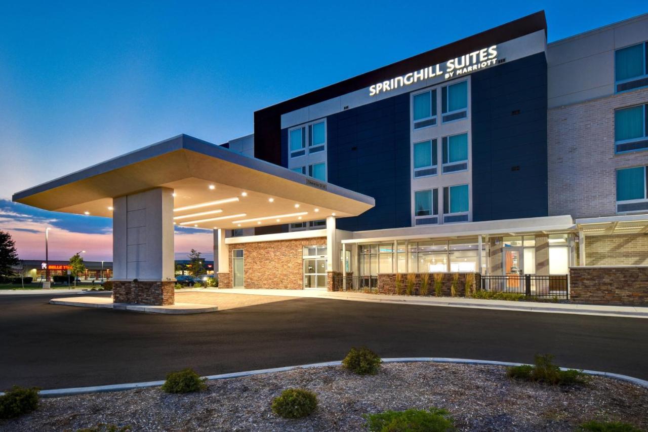  | SpringHill Suites Holland