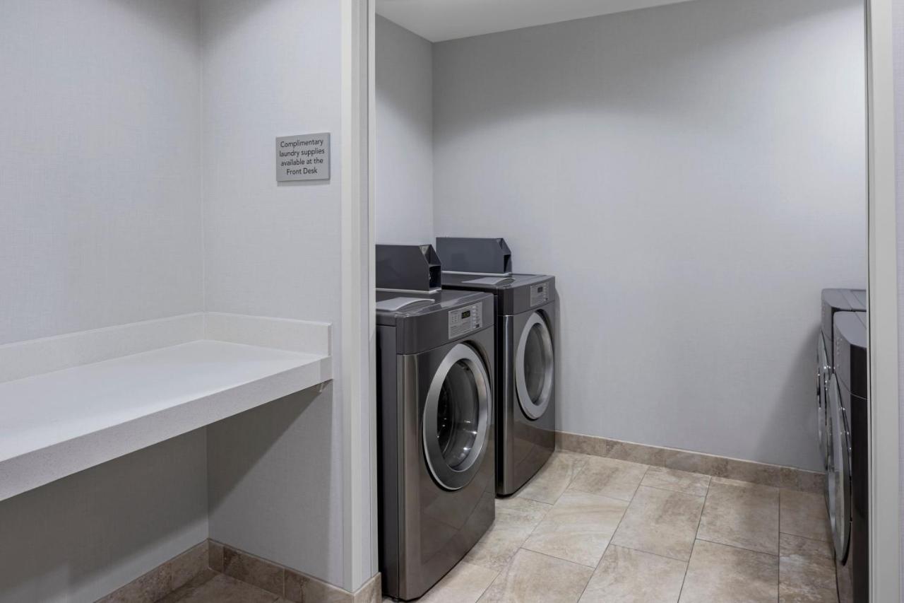 | Courtyard by Marriott San Angelo