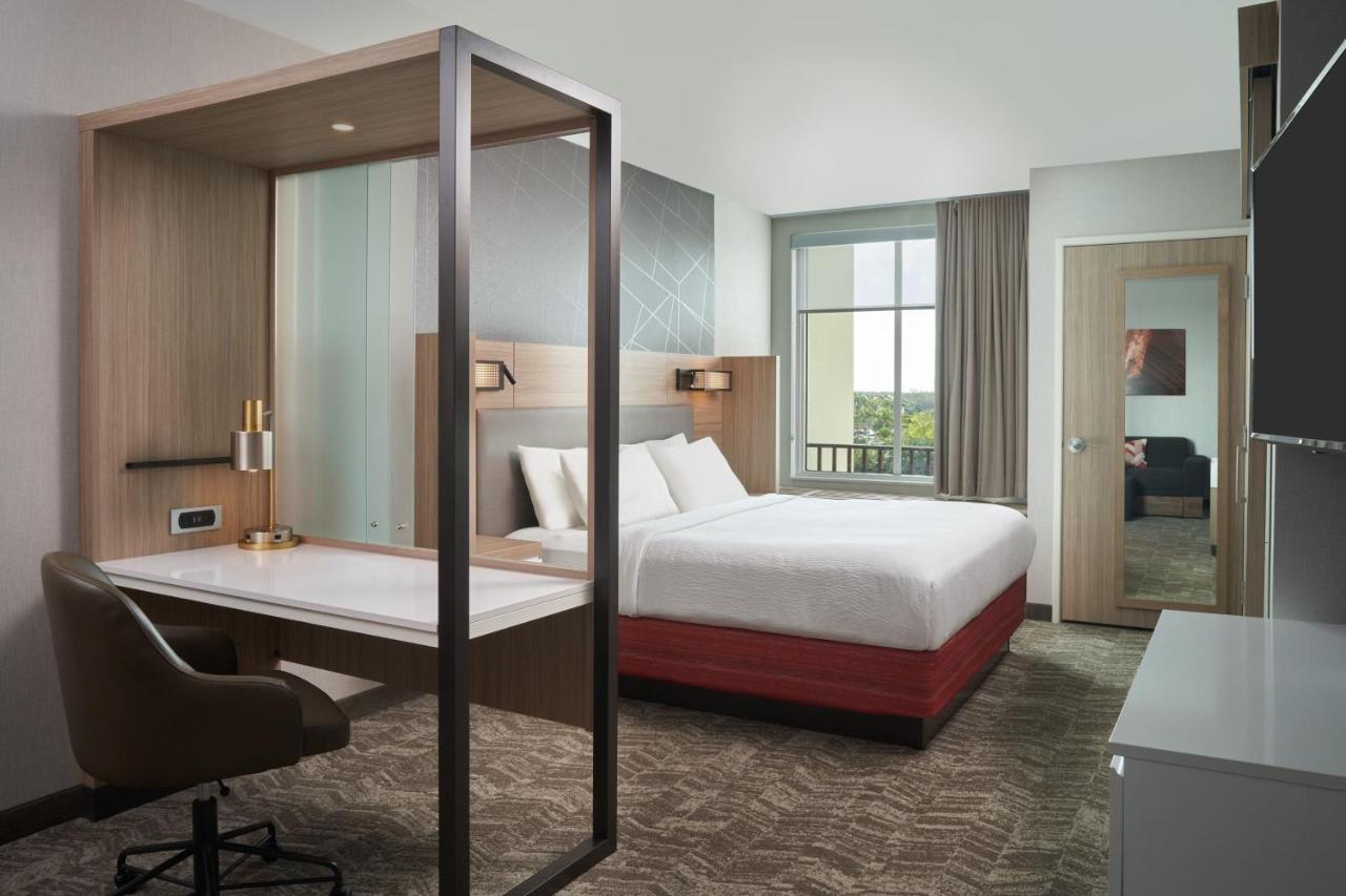Studio Suite, 1 King, Trundle bed at SpringHill Suites by Marriott Fort Myers Estero