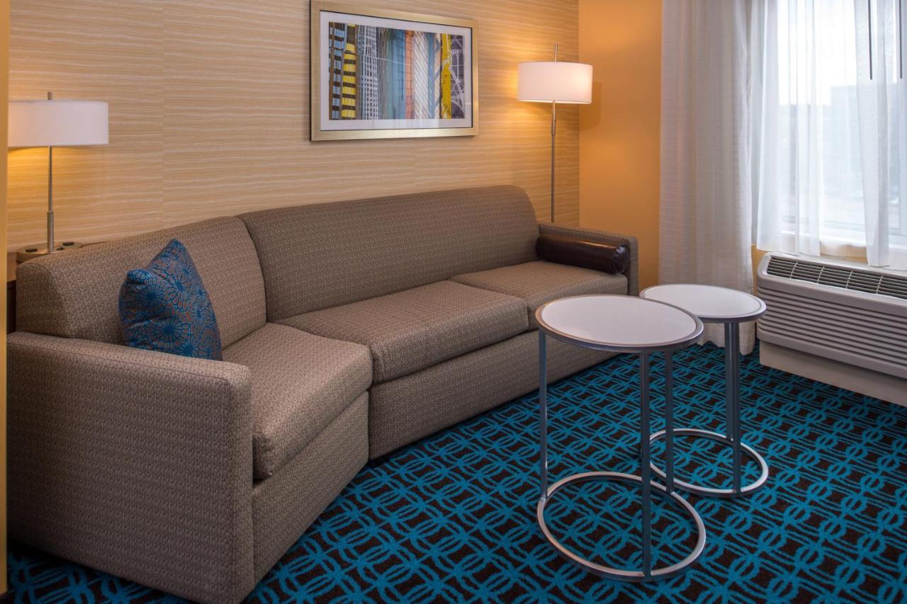  | Fairfield Inn & Suites by Marriott St. Louis Westport