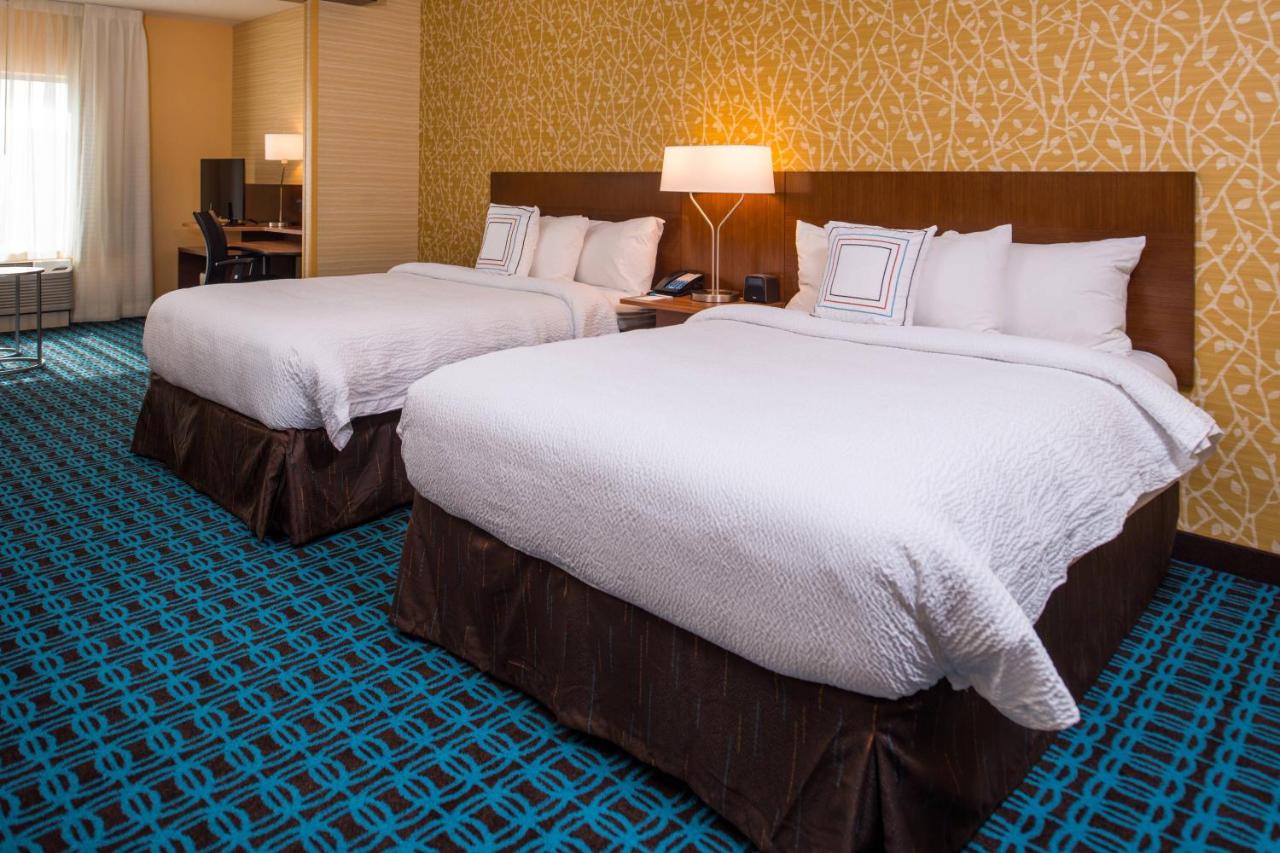 | Fairfield Inn & Suites by Marriott St. Louis Westport