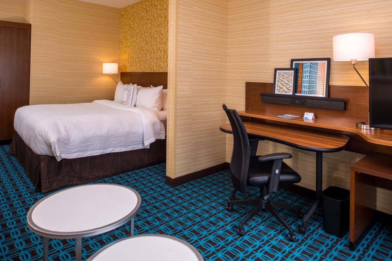 | Fairfield Inn & Suites by Marriott St. Louis Westport