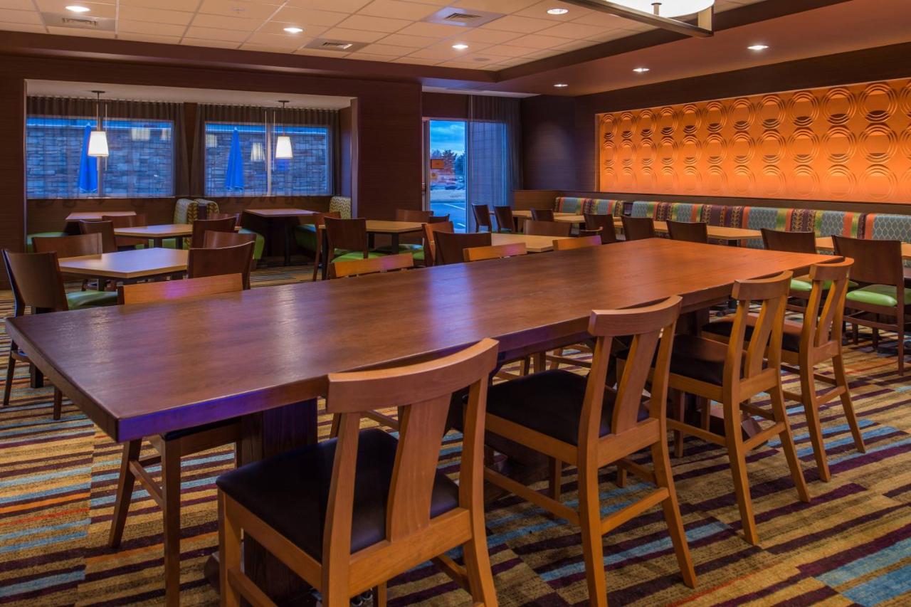 | Fairfield Inn & Suites by Marriott St. Louis Westport