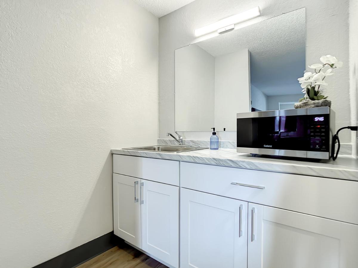  | Stayable Suites Kissimmee West
