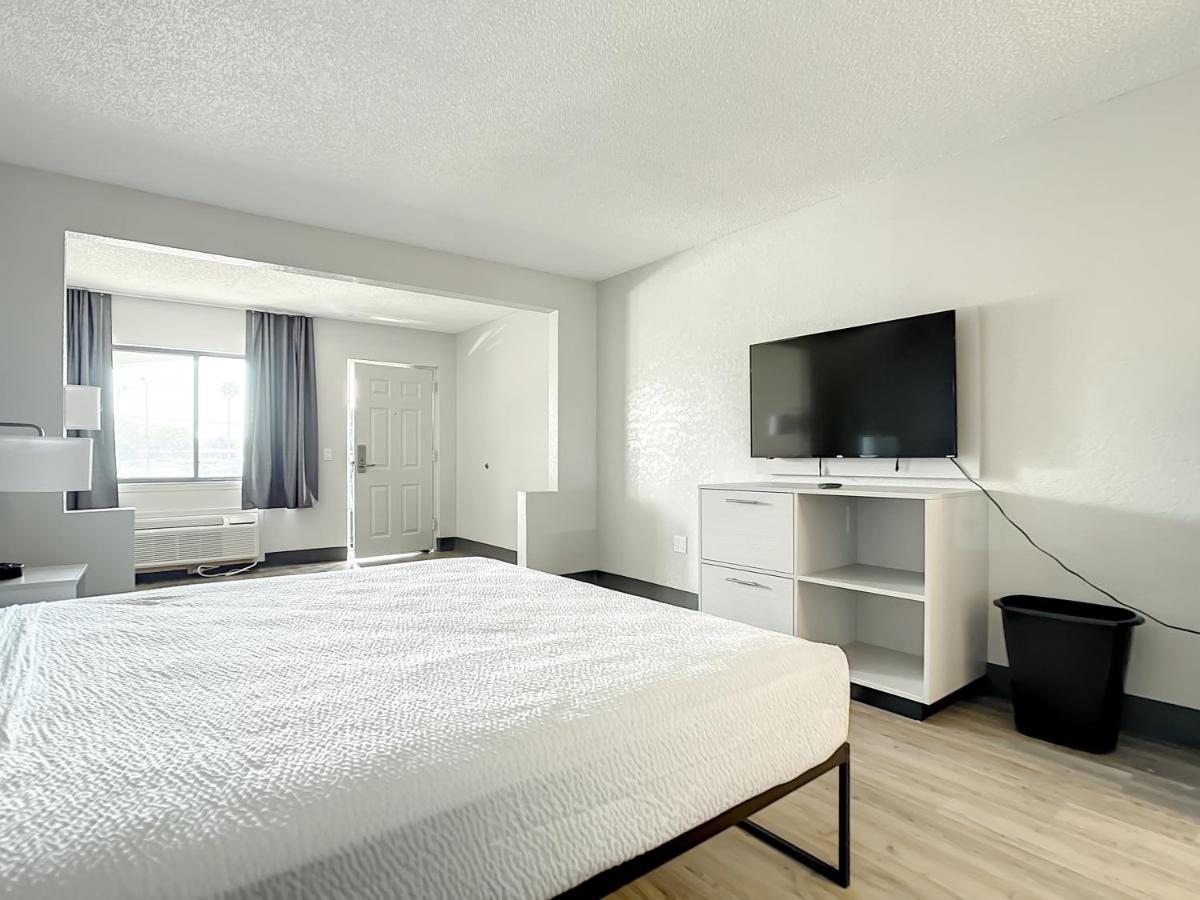  | Stayable Suites Kissimmee West