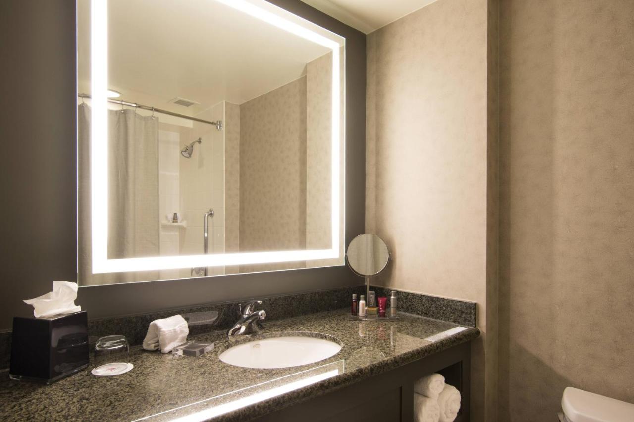 | Hartford Marriott Downtown