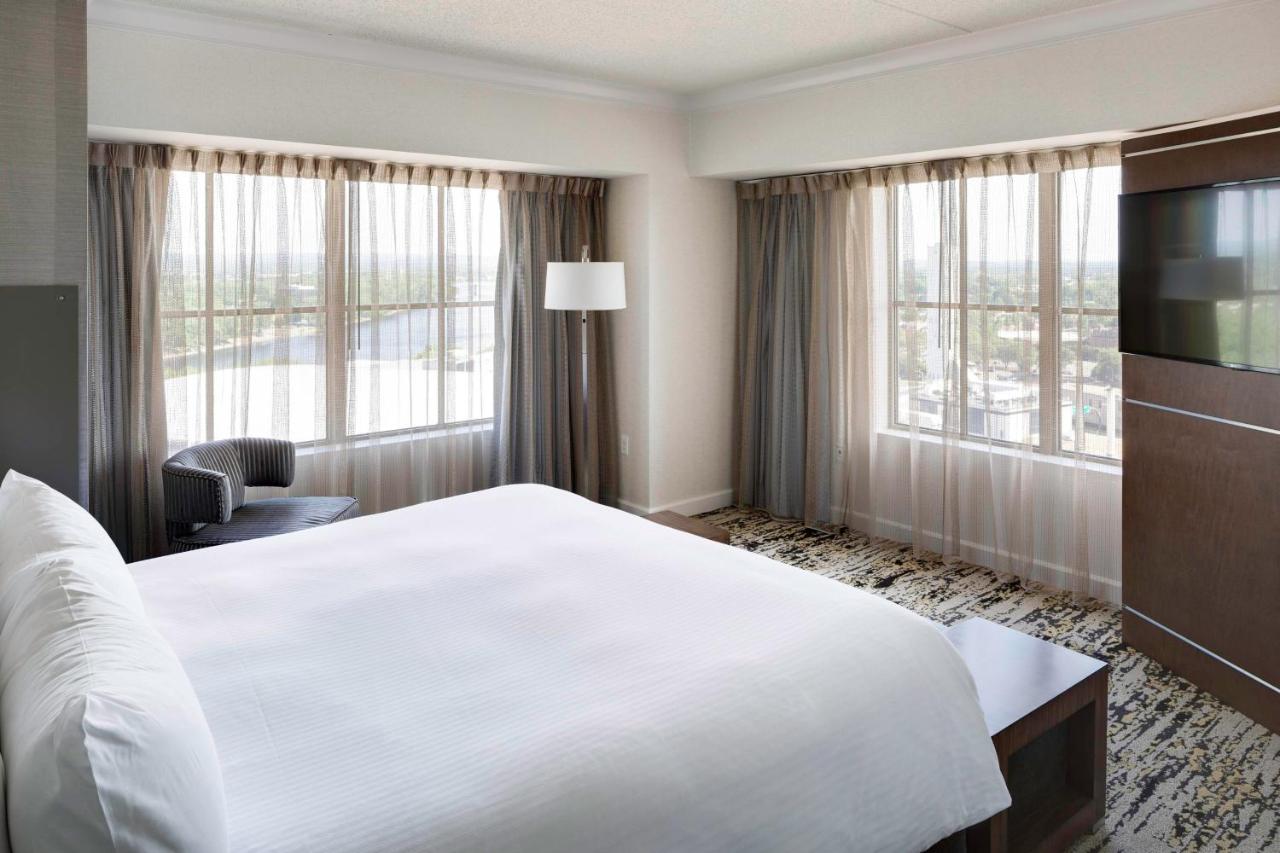 | Hartford Marriott Downtown