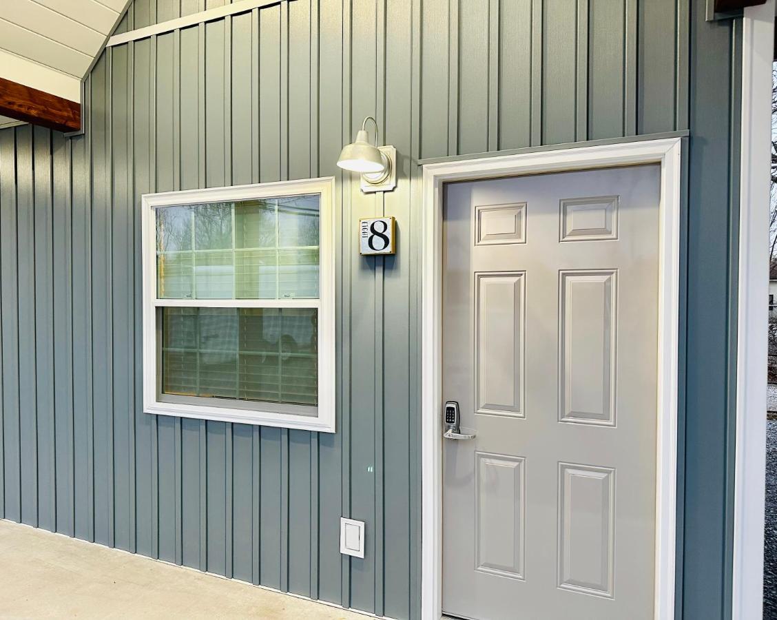 | Knotty Squirrel Cabins