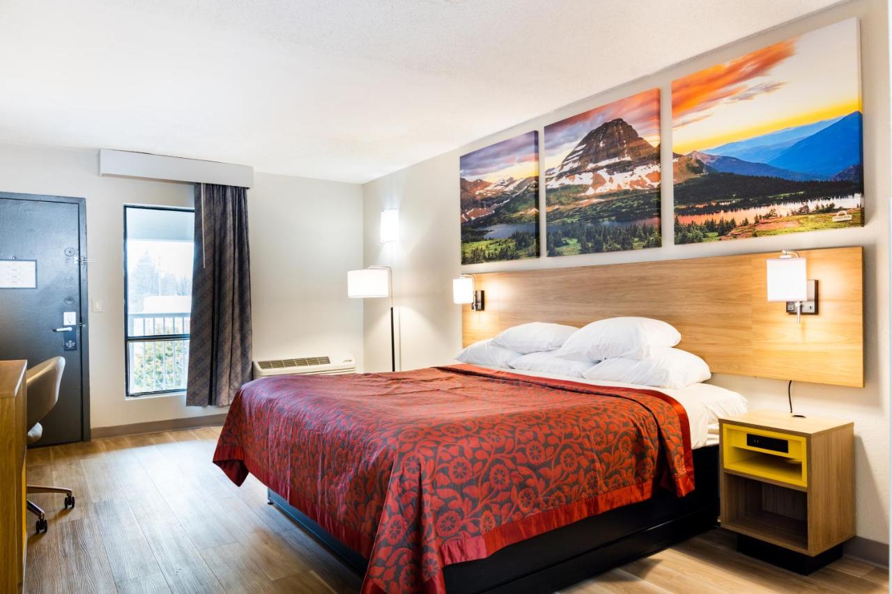| Days Inn by Wyndham Cincinnati East