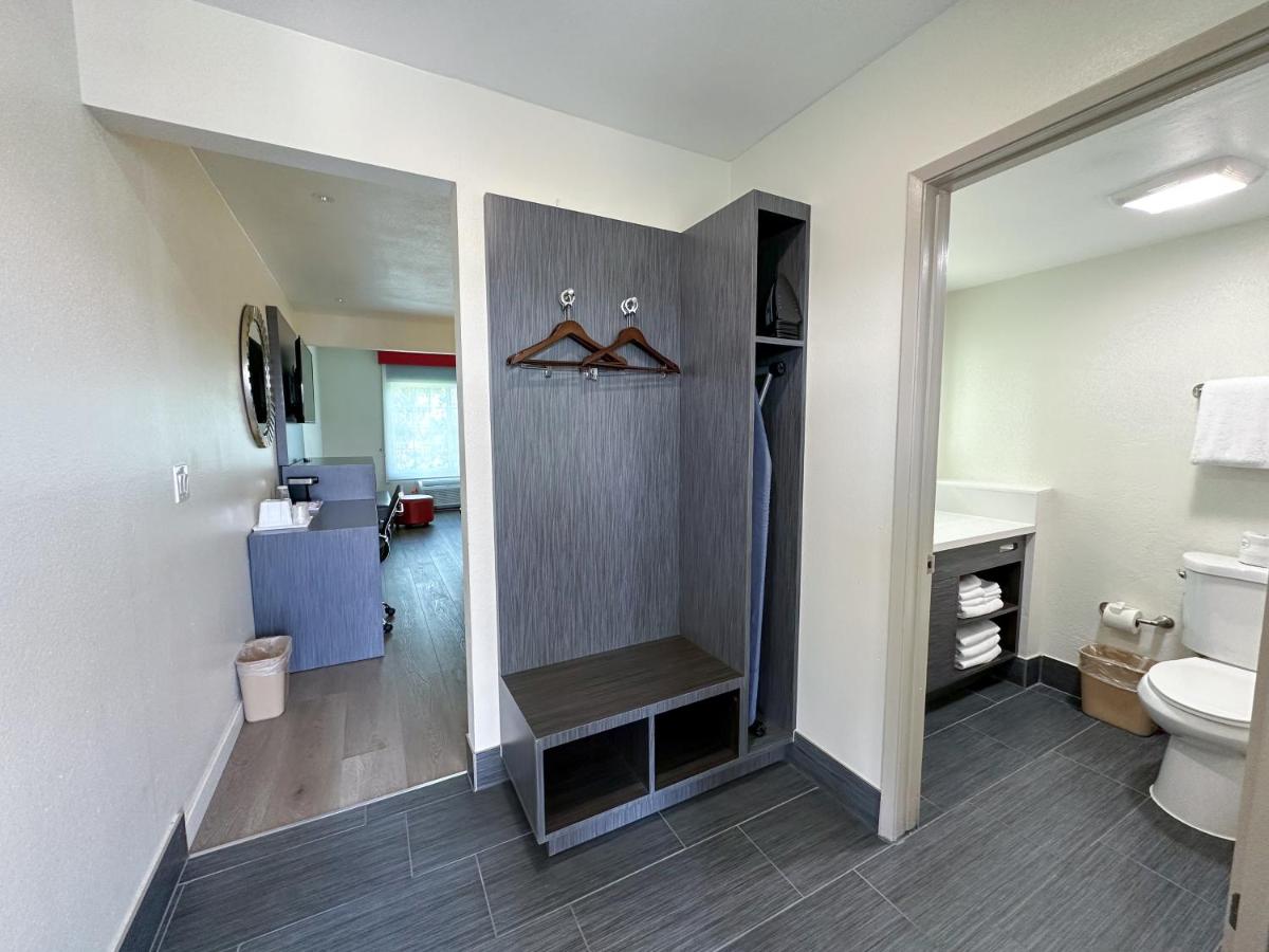 Queen Room with Two Queen Beds and a Bunk Bed - Non-Smoking at Ramada by Wyndham Anaheim Convention Center