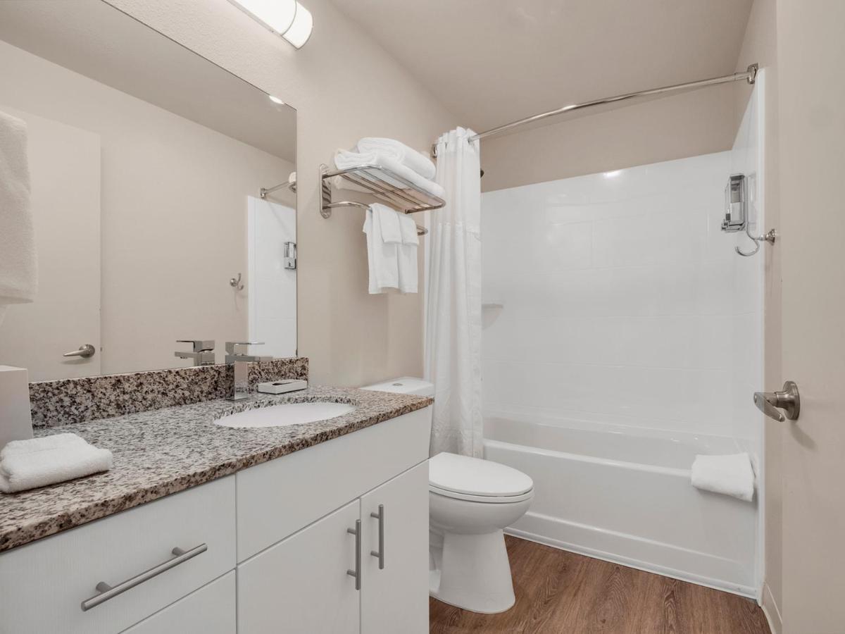Three-Bedroom Suite at WaterWalk Extended Stay by Wyndham Charlotte - Arrowood
