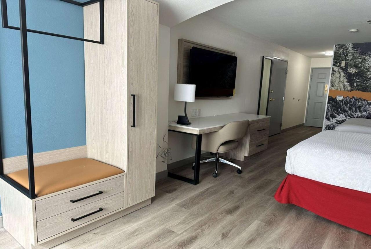Queen Room with Two Queen Beds - Mobility Access/Non-Smoking at La Quinta Inn & Suites by Wyndham Albuquerque Midtown