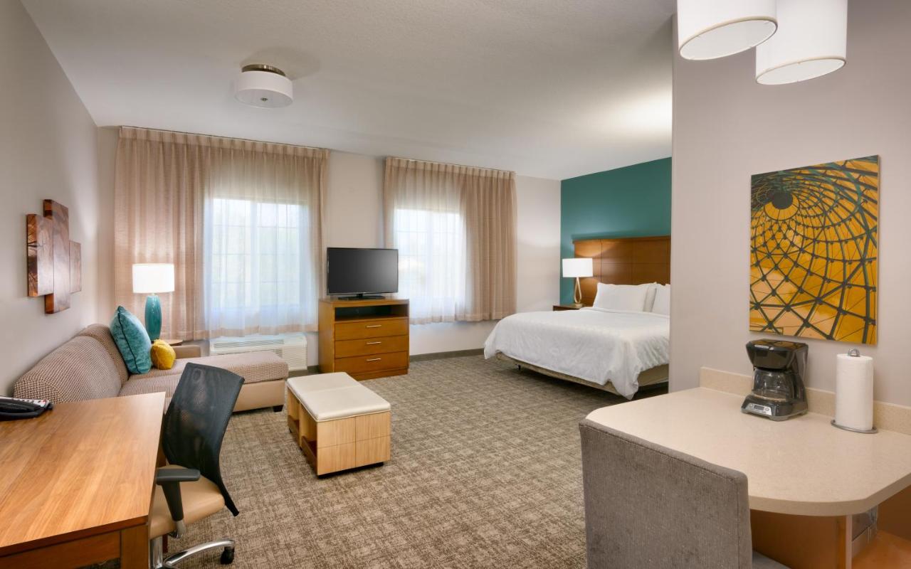 King Room - Mobility Access Tub/Non-Smoking at Staybridge Suites Gainesville I-75, an IHG Hotel